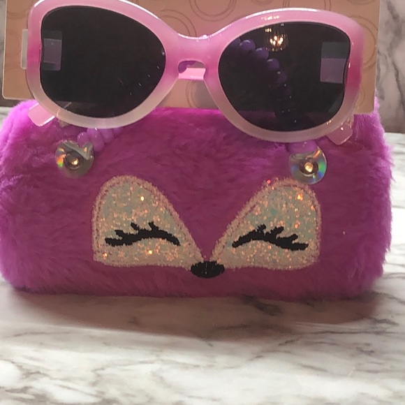 Other - New girls sun glasses and case set